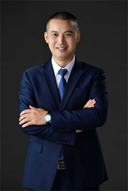 晏开华